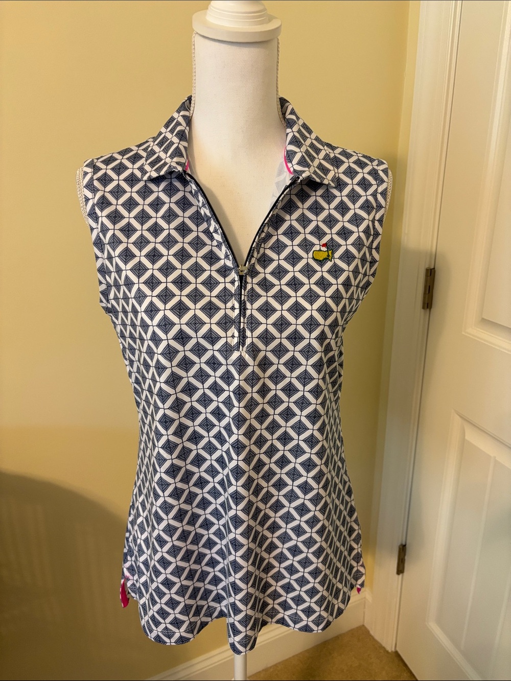 Sleeveless “Masters”Geo-Print Polo Top - Navy/White Peter Millar. Size M